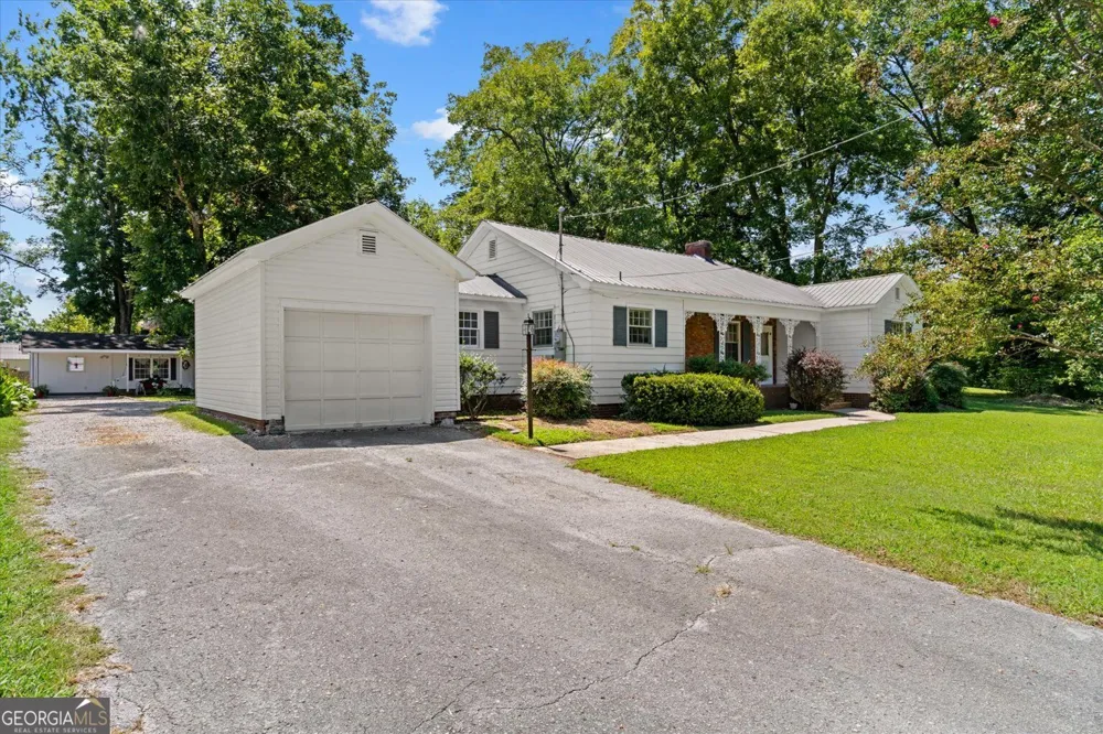 202 Jordan ST Tunnel Hill, GA 30755