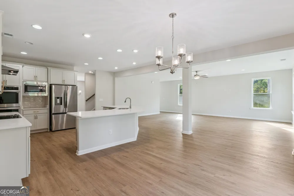 401 Yardarm LN Kingsland, GA 31548