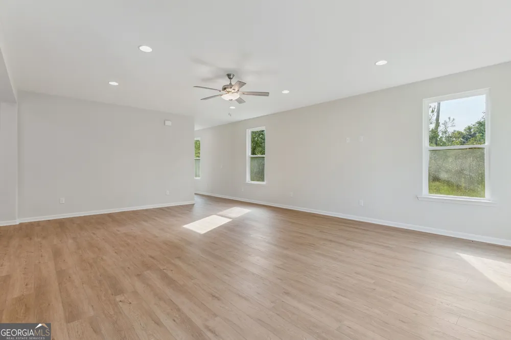 401 Yardarm LN Kingsland, GA 31548
