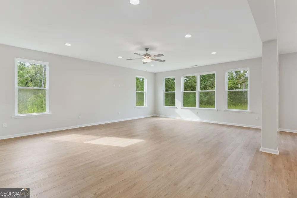 401 Yardarm LN Kingsland, GA 31548