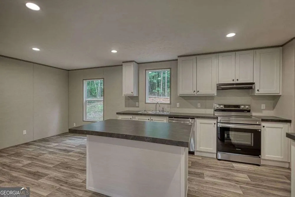 230 Thomas DR Eatonton, GA 31024
