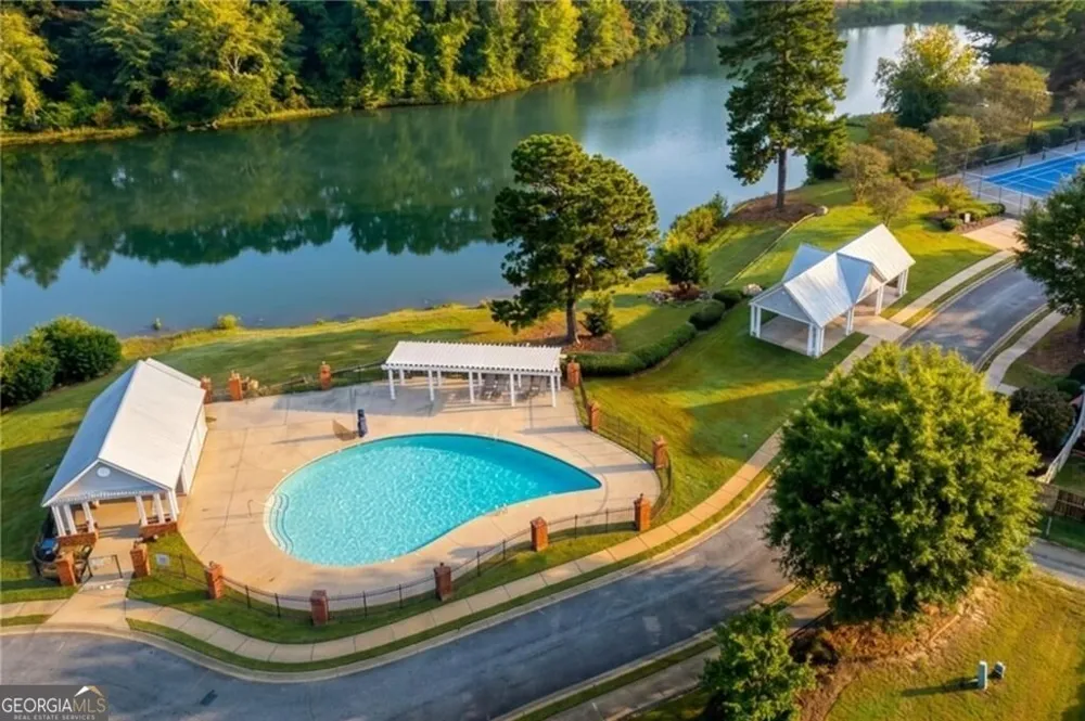 165 Pratt DR Covington, GA 30014
