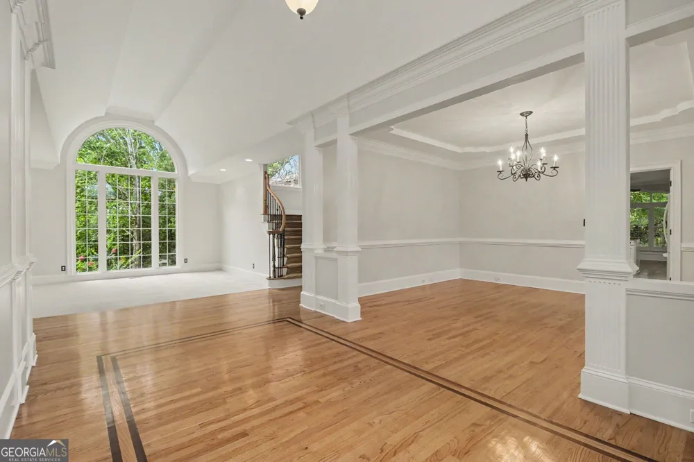 200 Wicklawn WAY Roswell, GA 30076