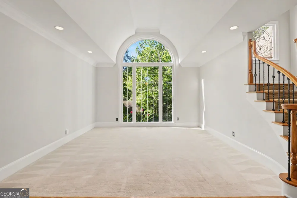 200 Wicklawn WAY Roswell, GA 30076