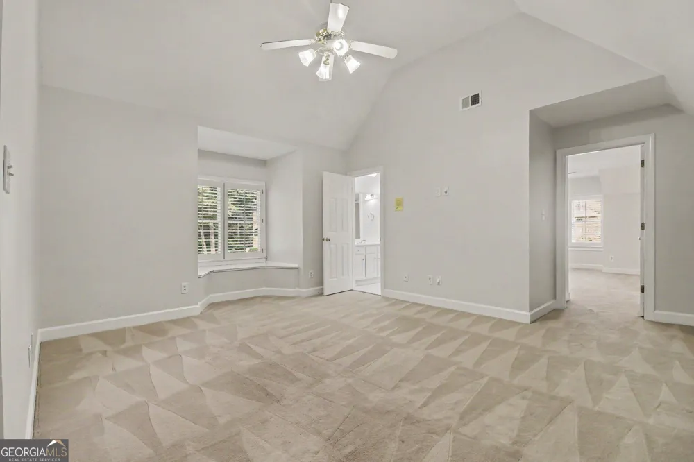 200 Wicklawn WAY Roswell, GA 30076