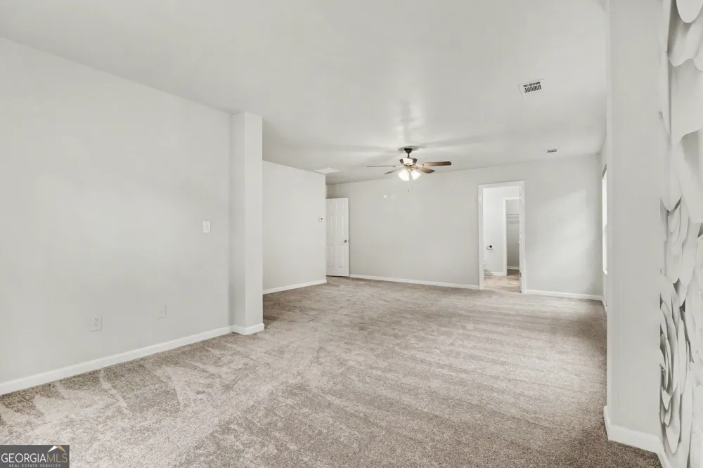 6858 Pierless AVE Sugar Hill, GA 30518