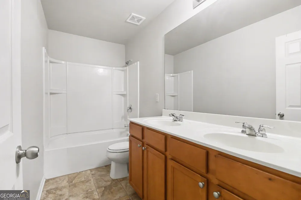 6858 Pierless AVE Sugar Hill, GA 30518