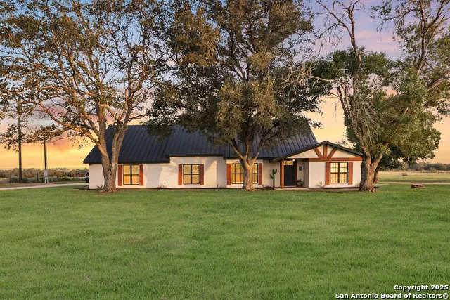 1591 Leissner School Seguin, TX 78155