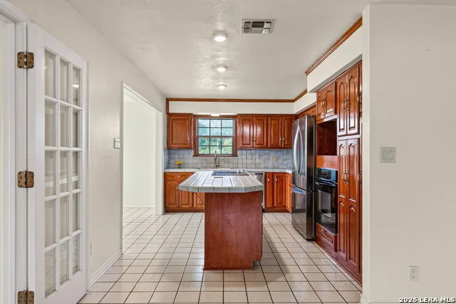 13450 WHEELER RD Atascosa, TX 78002