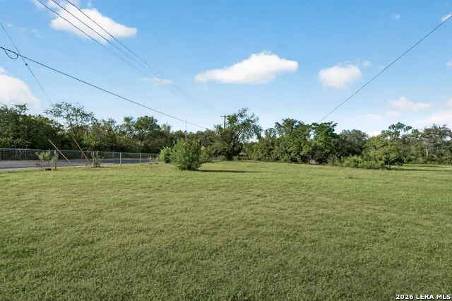 13450 WHEELER RD Atascosa, TX 78002