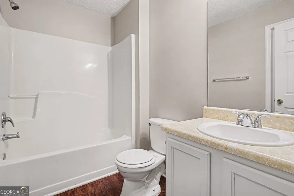 129 Kentwood Springs DR Hampton, GA 30228