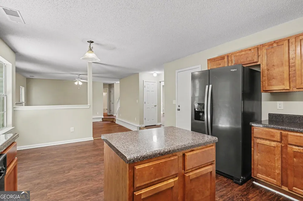 129 Kentwood Springs DR Hampton, GA 30228