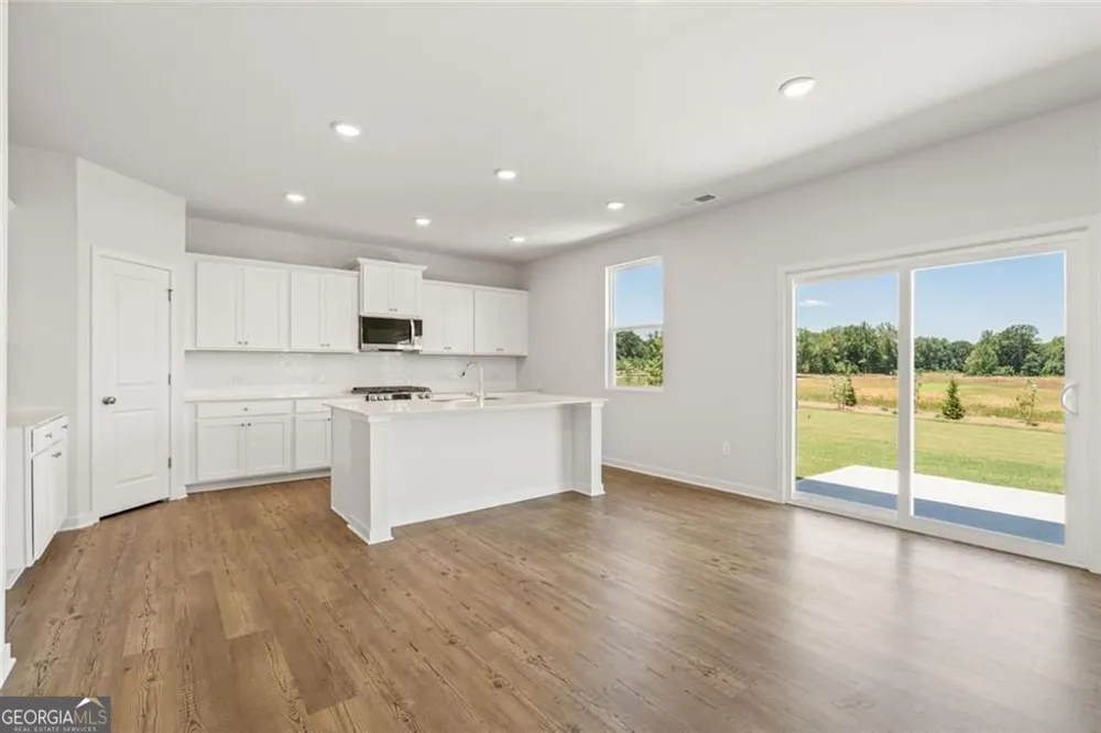 549 Baynes CT McDonough, GA 30253
