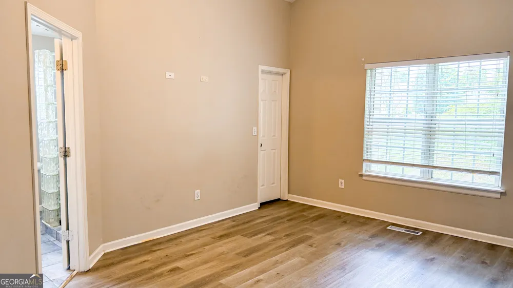 3339 Benthollow LN Duluth, GA 30096