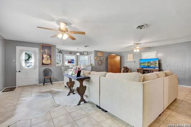 131 ELM WAY Kerrville, TX 78028