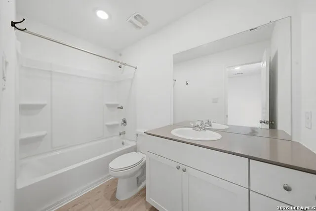 7663 Aston Cross San Antonio, TX 78253