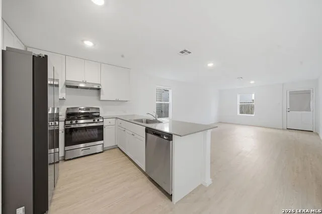 7663 Aston Cross San Antonio, TX 78253