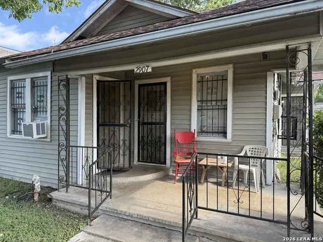 2907 MORALES ST San Antonio, TX 78207