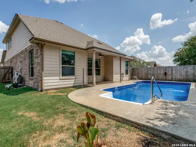 2122 Dove Crossing New Braunfels, TX 78130