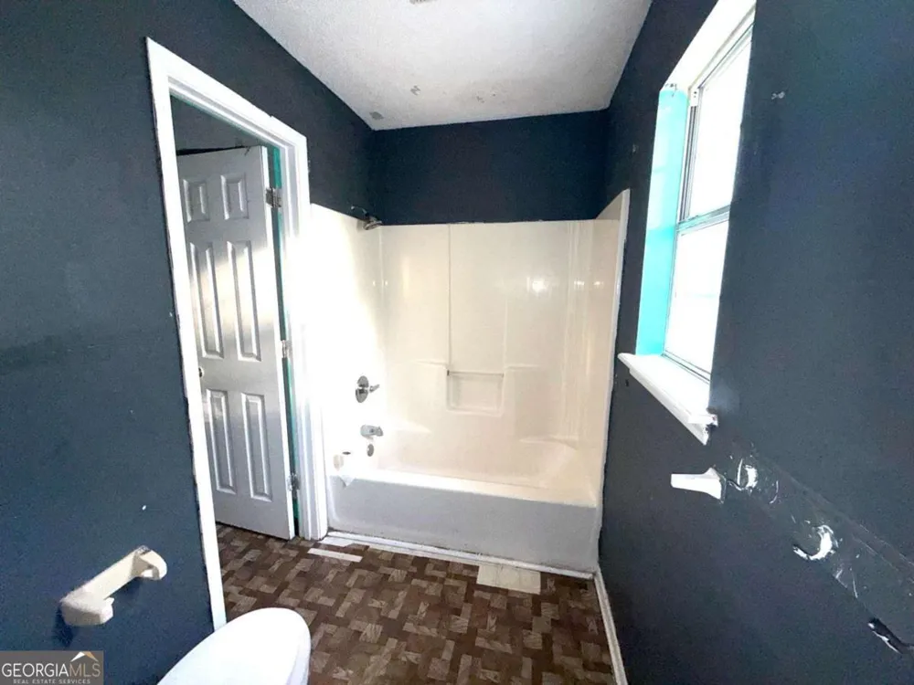 118 Brooksmill DR NE Calhoun, GA 30701