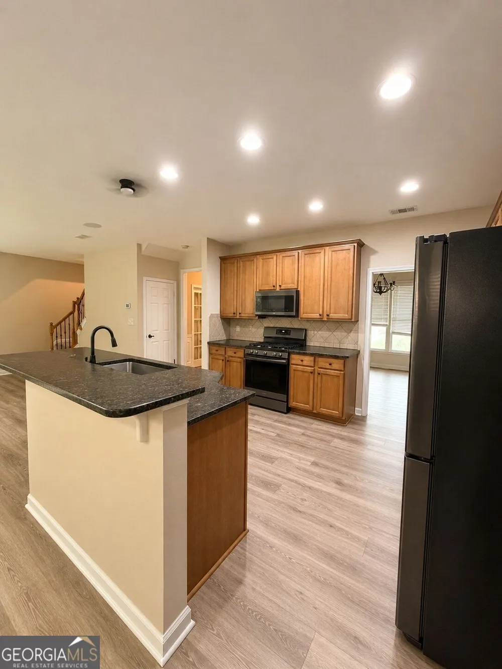 945 Grand Ivey PL Dacula, GA 30019
