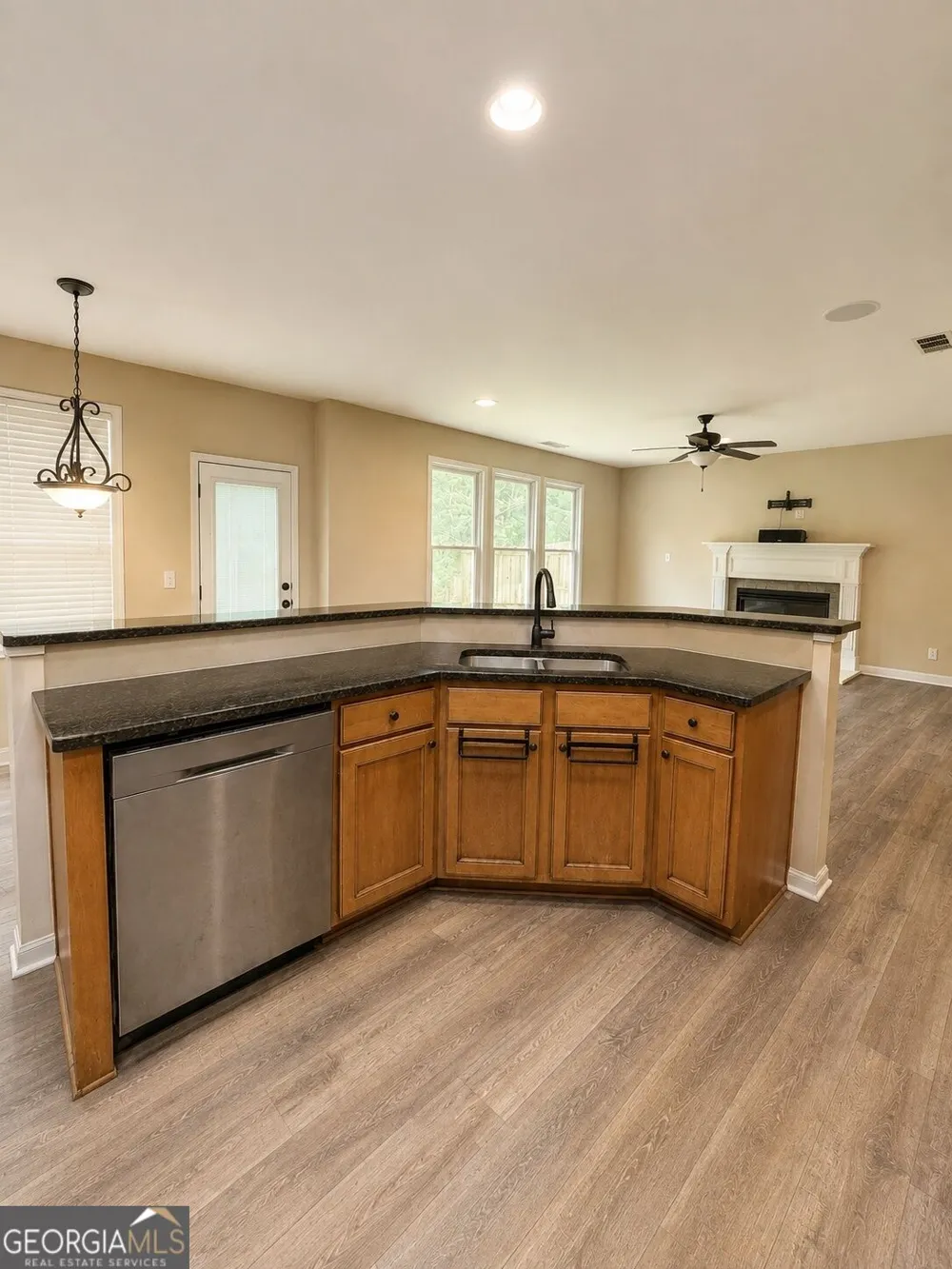 945 Grand Ivey PL Dacula, GA 30019