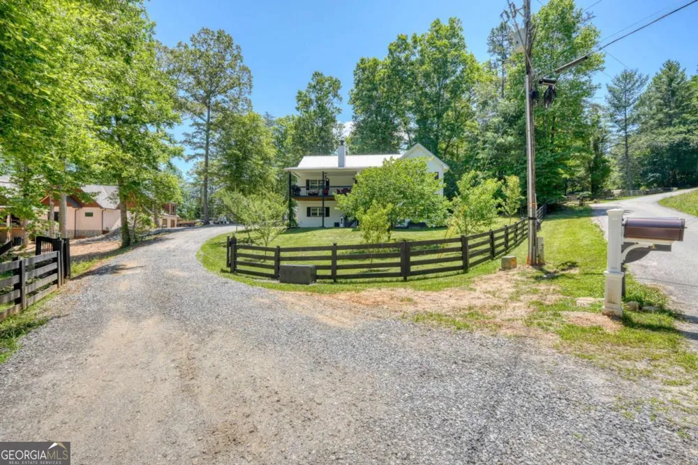 18 Tranquility TRL Blairsville, GA 30512