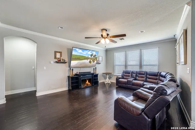 1611 AFTERLIGHT DR San Antonio, TX 78245
