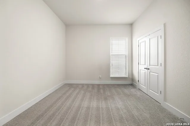 283 Red Arrow San Antonio, TX 78253