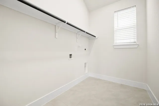 283 Red Arrow San Antonio, TX 78253