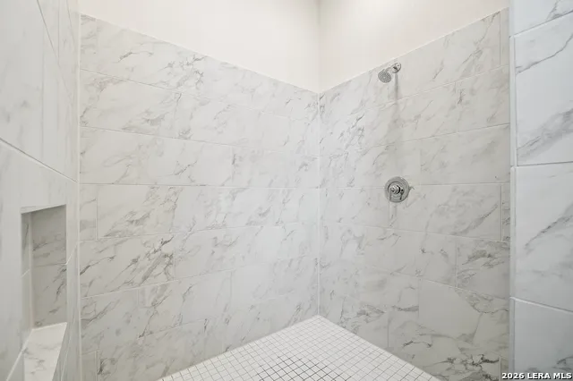 283 Red Arrow San Antonio, TX 78253
