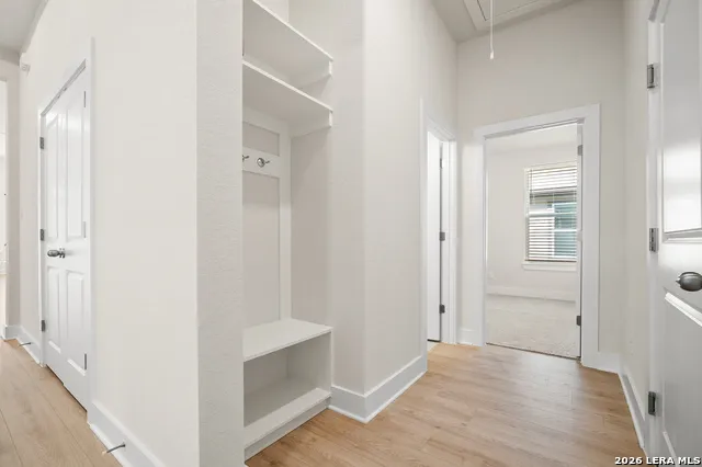 283 Red Arrow San Antonio, TX 78253