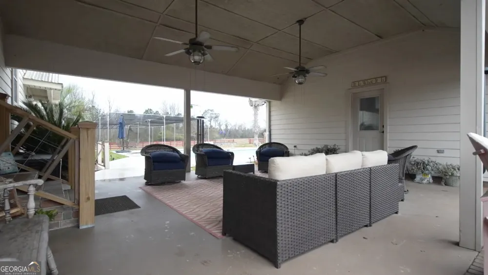 2368 Ogeechee RD Sylvania, GA 30467