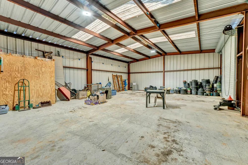 1039 Womack RD N Garfield, GA 30425