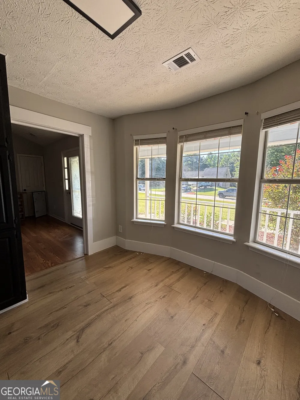 1962 Joanne DR Loganville, GA 30052