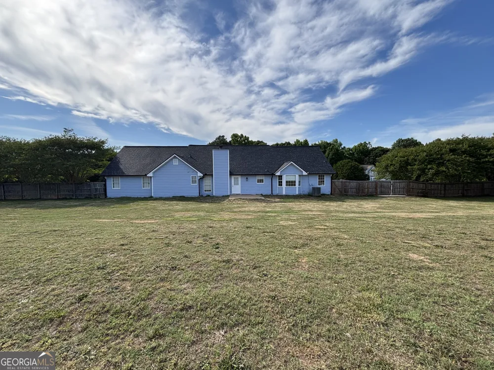 1962 Joanne DR Loganville, GA 30052