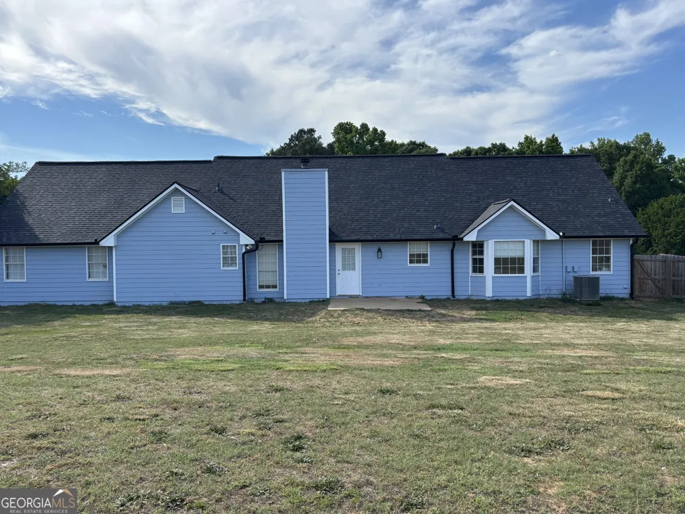1962 Joanne DR Loganville, GA 30052