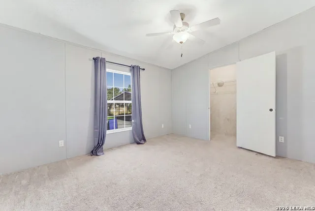3015 EICHMAN RD Poteet, TX 78065