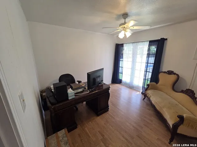 1916 MAIN ST Del Rio, TX 78840