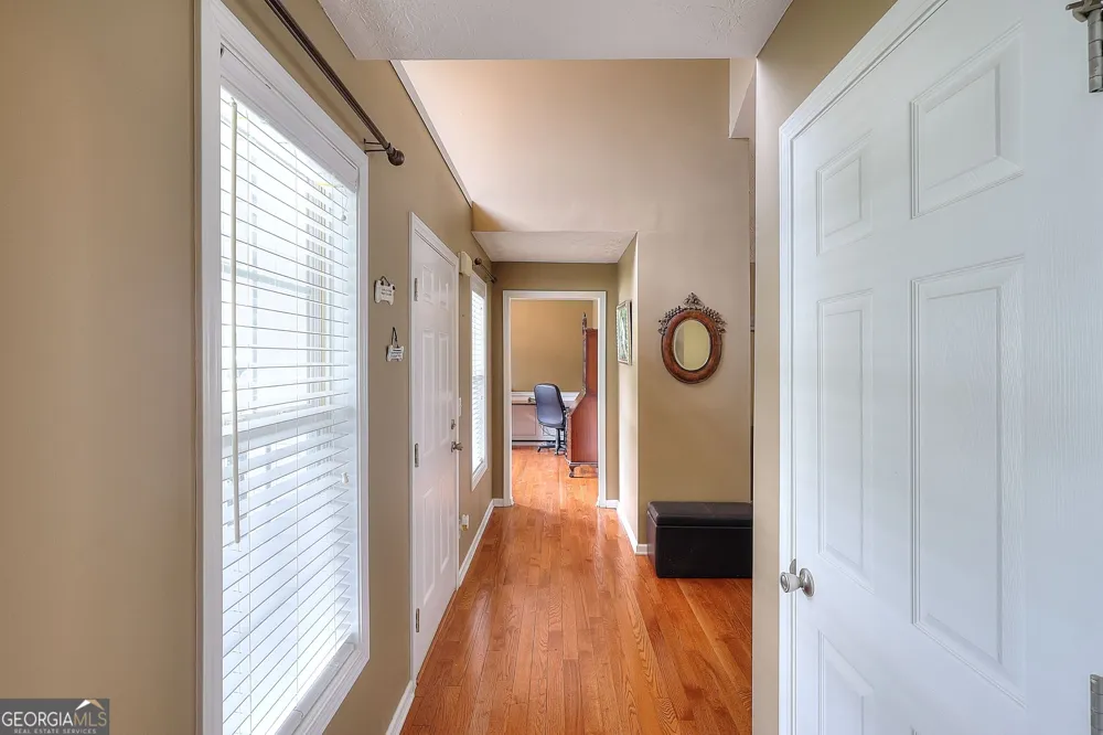 1106 Caroline CT Loganville, GA 30052