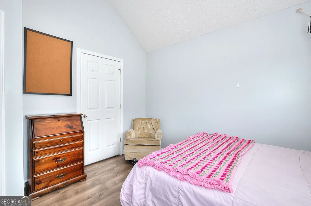 1106 Caroline CT Loganville, GA 30052