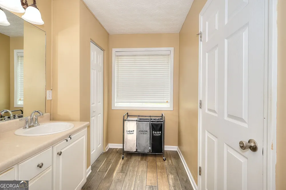 1106 Caroline CT Loganville, GA 30052