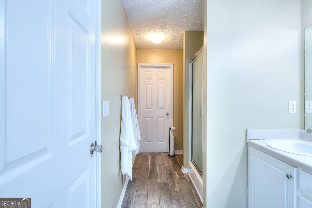 1106 Caroline CT Loganville, GA 30052