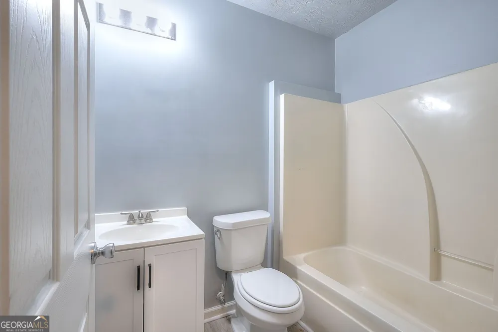 1106 Caroline CT Loganville, GA 30052
