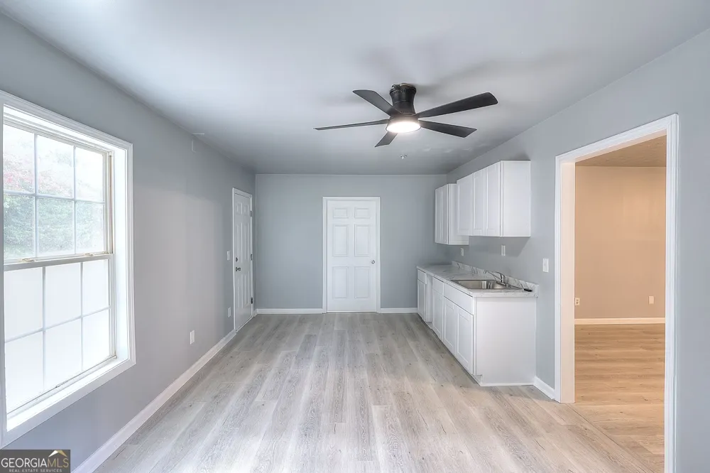 1106 Caroline CT Loganville, GA 30052