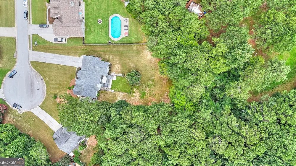 1106 Caroline CT Loganville, GA 30052