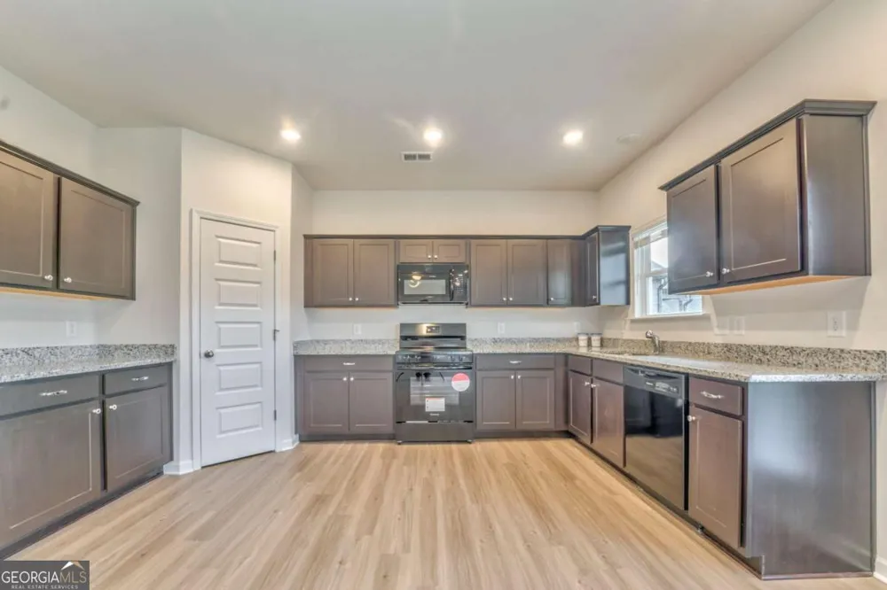 15 Bennett WAY Rome, GA 30161