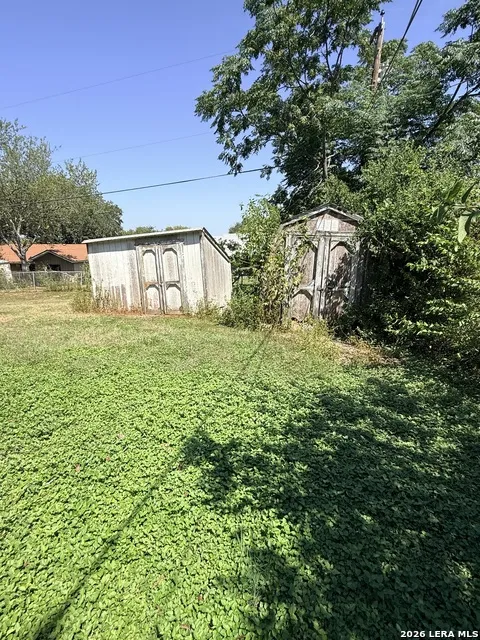 523 SOLAR DR San Antonio, TX 78227