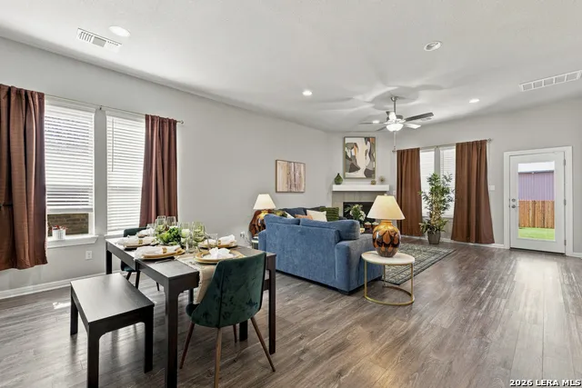 3611 TEXEL LN Pflugerville, TX 78660