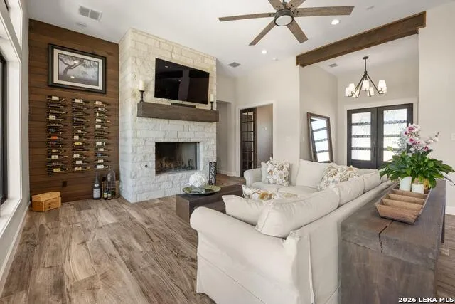 305 Big Sky Ct Blanco, TX 78606